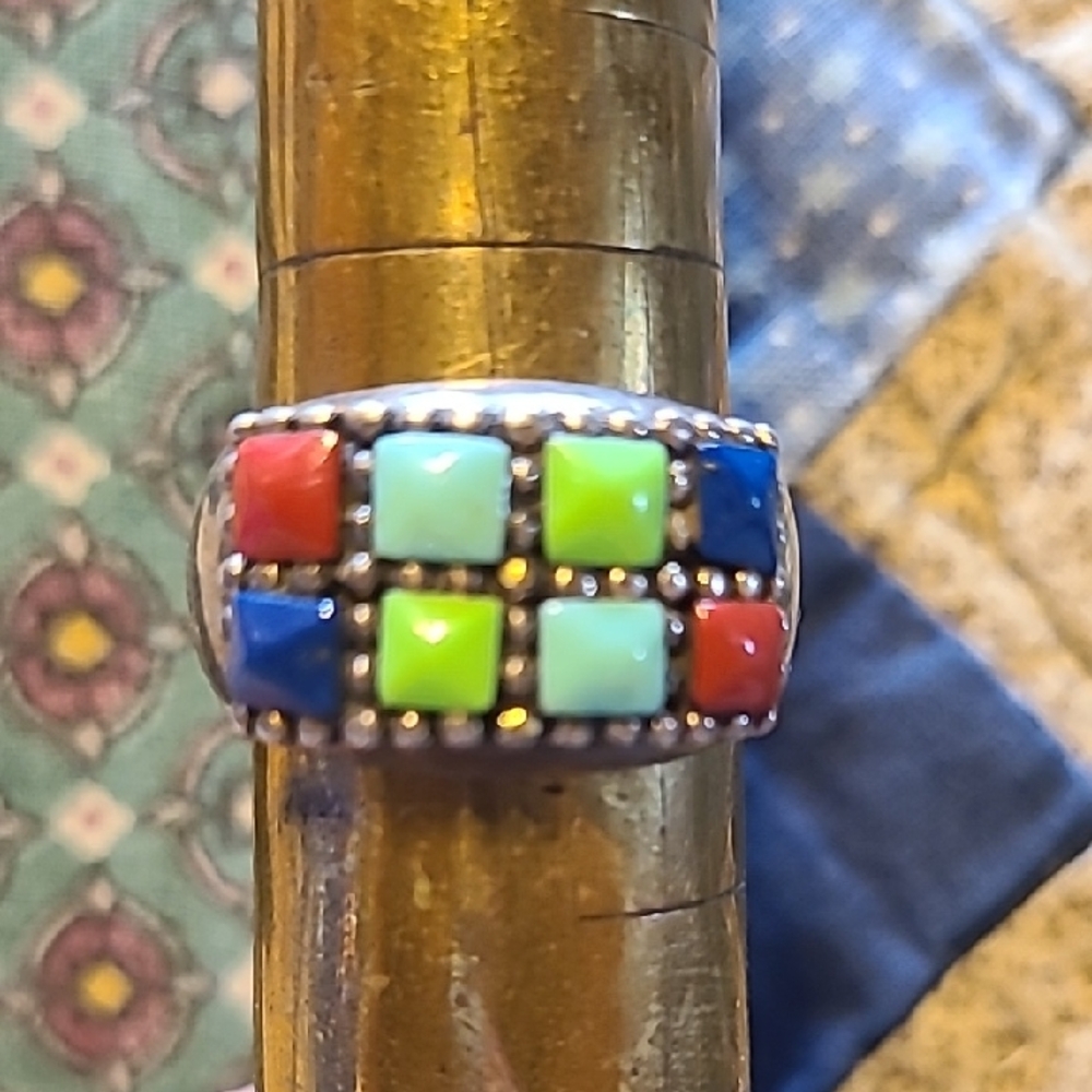Multi Stone Sz8